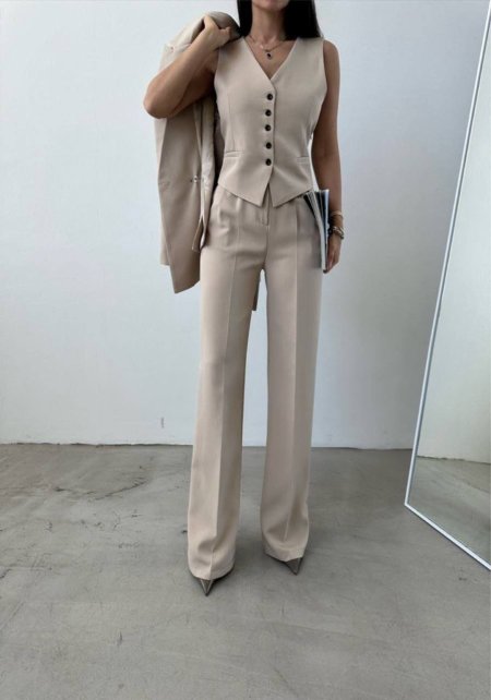 طقم Vest ايليجانت